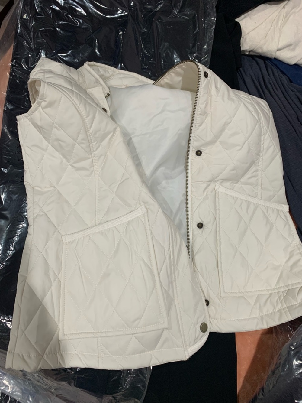 Quilted Sleeveless Vest in Cream
